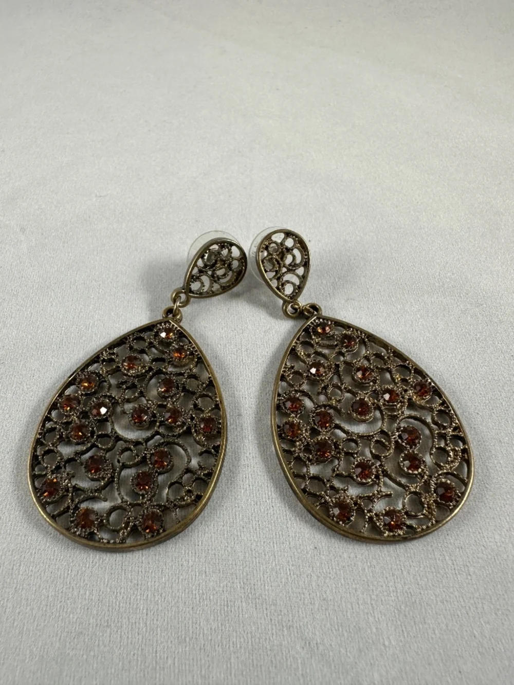 Lia Sophia Antique Brass Amber Crystal Filigree Teardrop Earrings – NYFW Suite